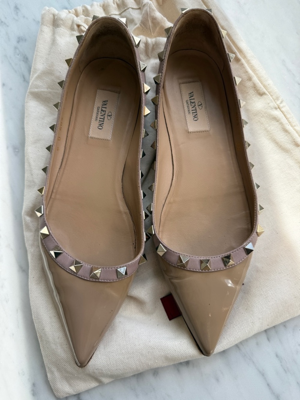 Valentino Nude Patent Pointed-Toe Rockstud Flats - Size 38